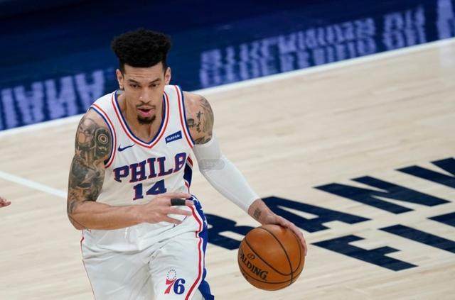 球探体育比分网即时比分-收官战遗憾膝盖遭遇重伤 丹尼·格林或就此退役?