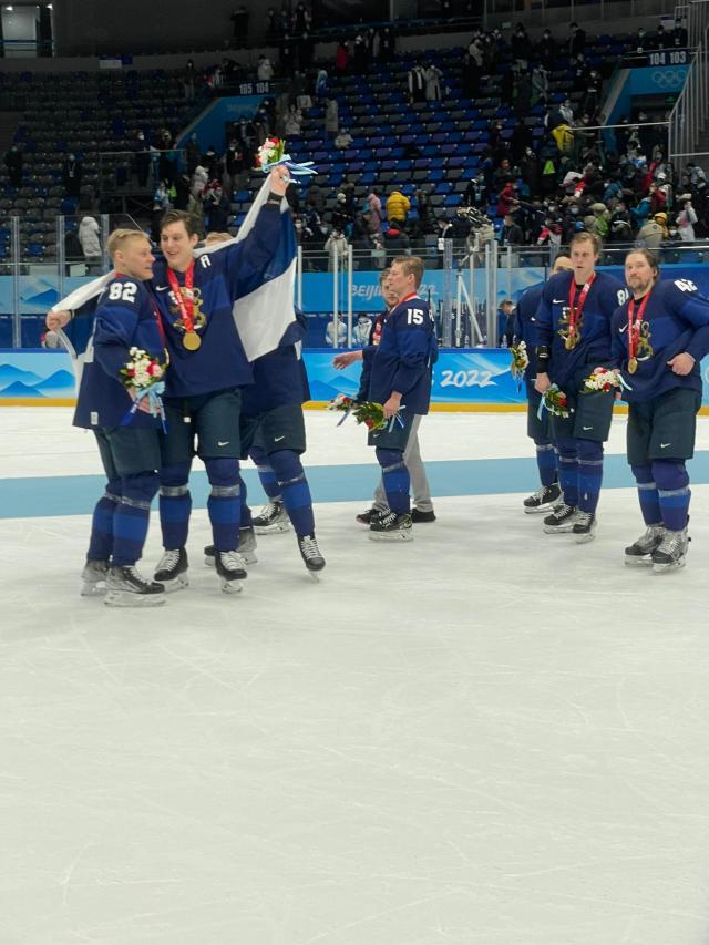 1645343197649046932.jpg FMBZo-9VgAM239_.jpg