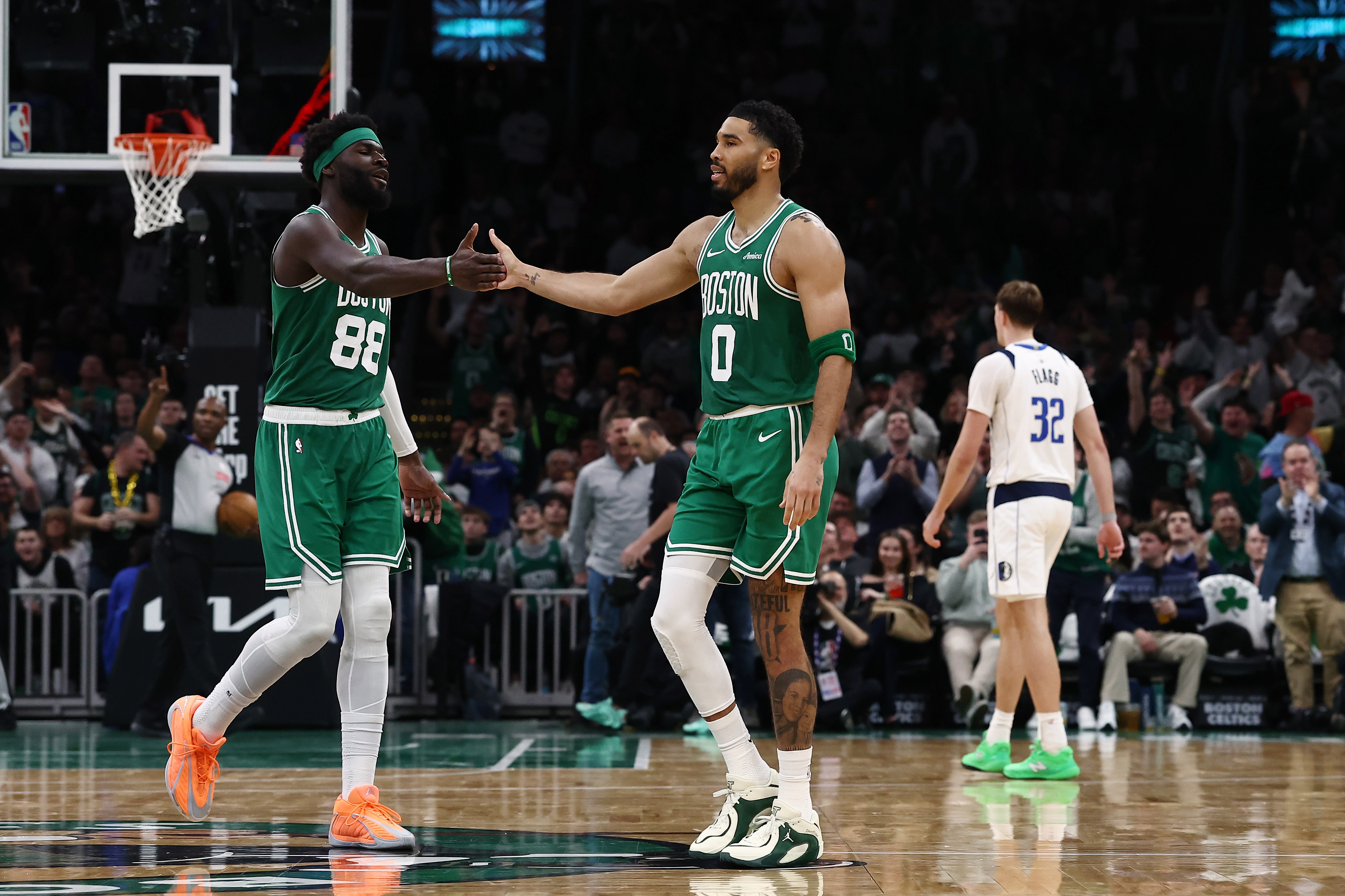 球探体育比分网即时比分-13投11中砍24分10板！奎塔：塔图姆的牵制力让我的工作变得更简单